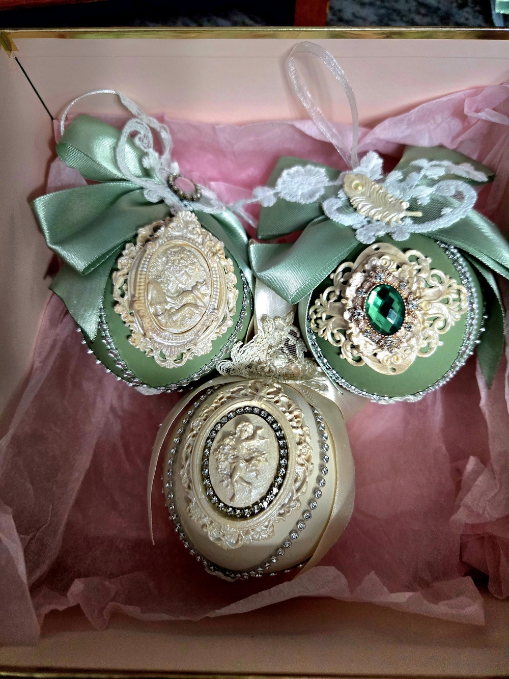 Handmade Victorian Style Handmade Christmas Ornaments Satin Rhinestone Lace 5"